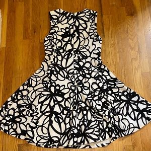DKNY sleeveless Floral Dress size 8